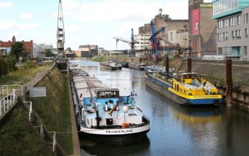 Hafenporträt (4): Der Neusser Hafen – die unbekannte Größe Echte Hafenatmosphäre im Neusser Hafen